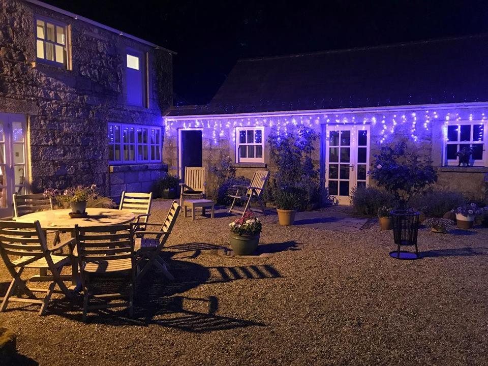 Courtyard Cottage كارلو المظهر الخارجي الصورة